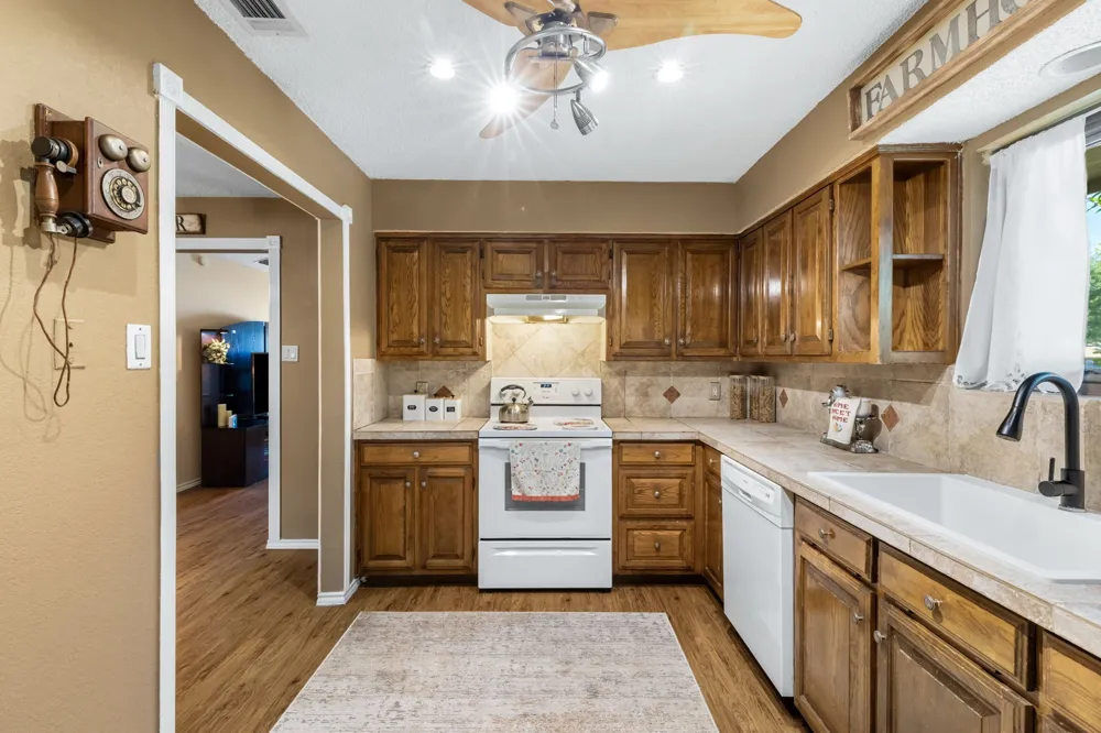 3011 Tina Street Sachse, TX 75048