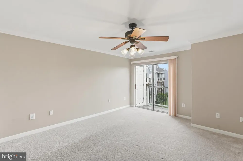 20583 SNOWSHOE SQUARE #301 Ashburn, VA 20147