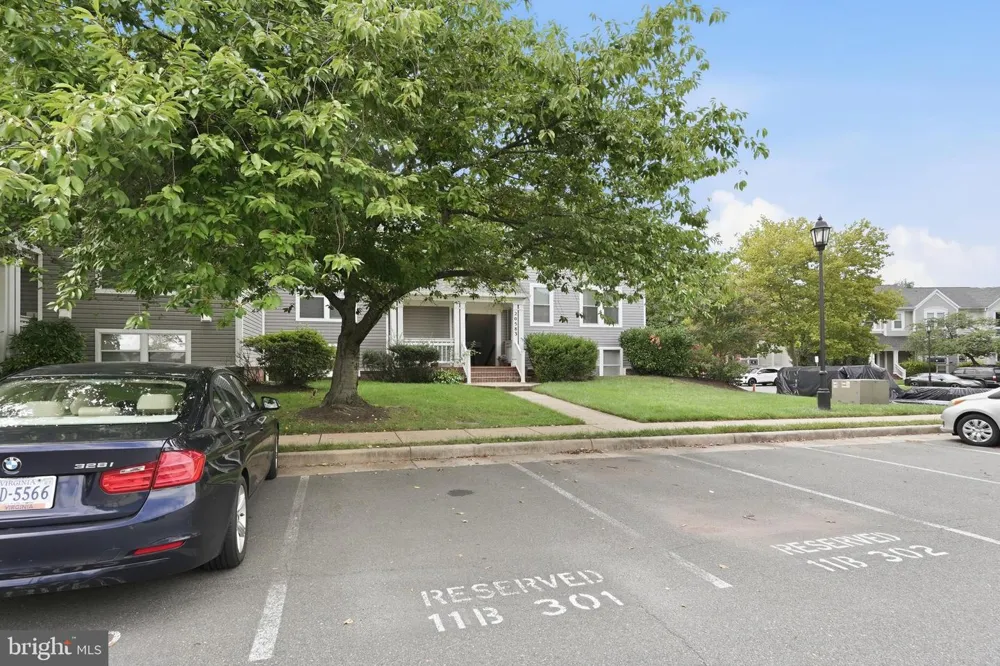 20583 SNOWSHOE SQUARE #301 Ashburn, VA 20147