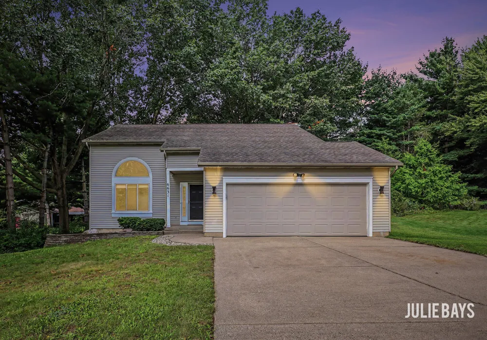 6631 Runway Court SW Byron Center, MI 49315