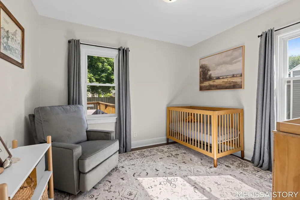 1011 Beechwood Street NE Grand Rapids, MI 49505