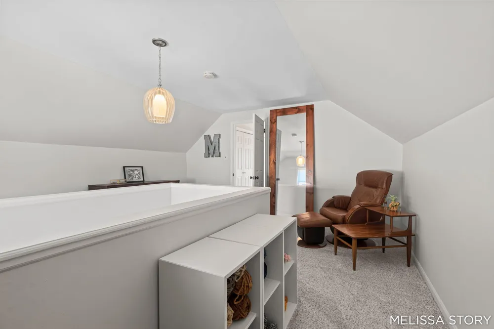 1011 Beechwood Street NE Grand Rapids, MI 49505