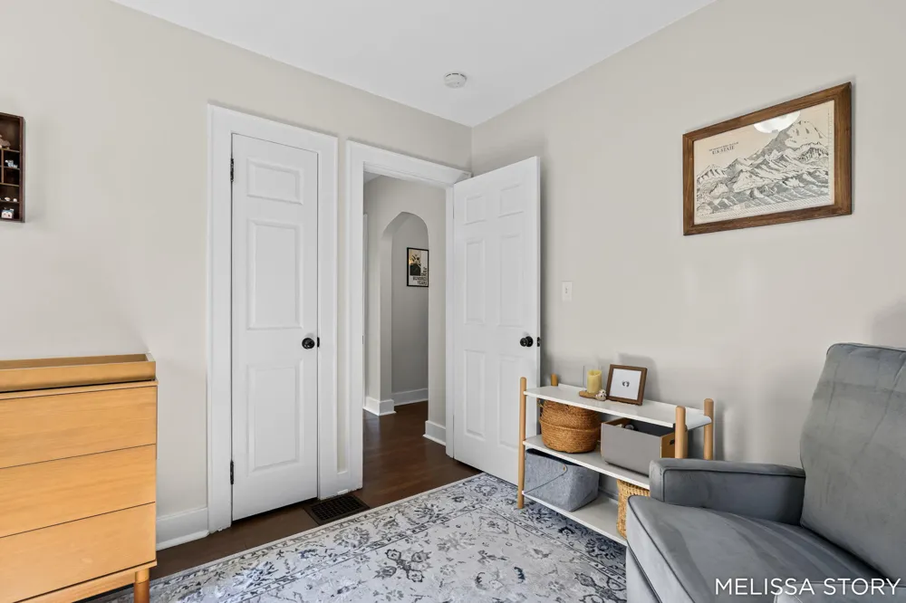 1011 Beechwood Street NE Grand Rapids, MI 49505