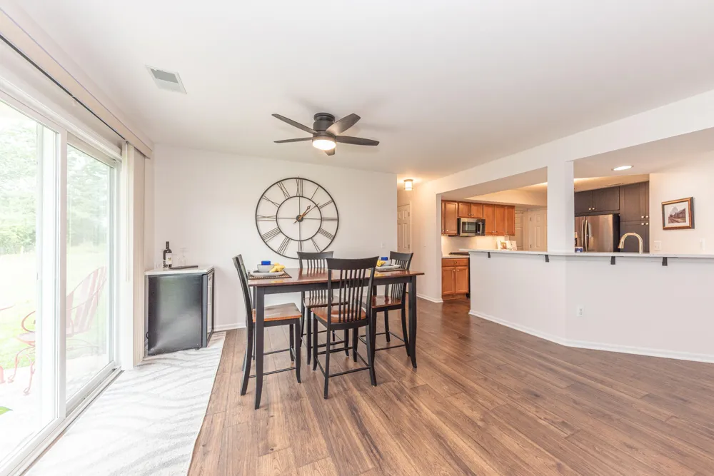 628 Riverstone Lane Chelsea, MI 48118