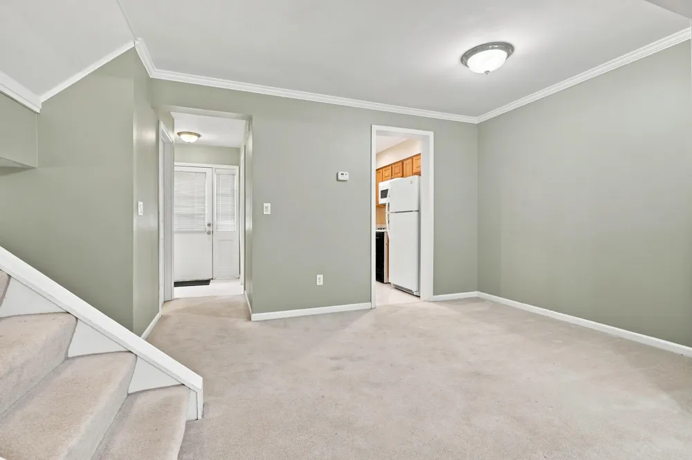 5141 Buckingham Place Drive Troy, MI 48098