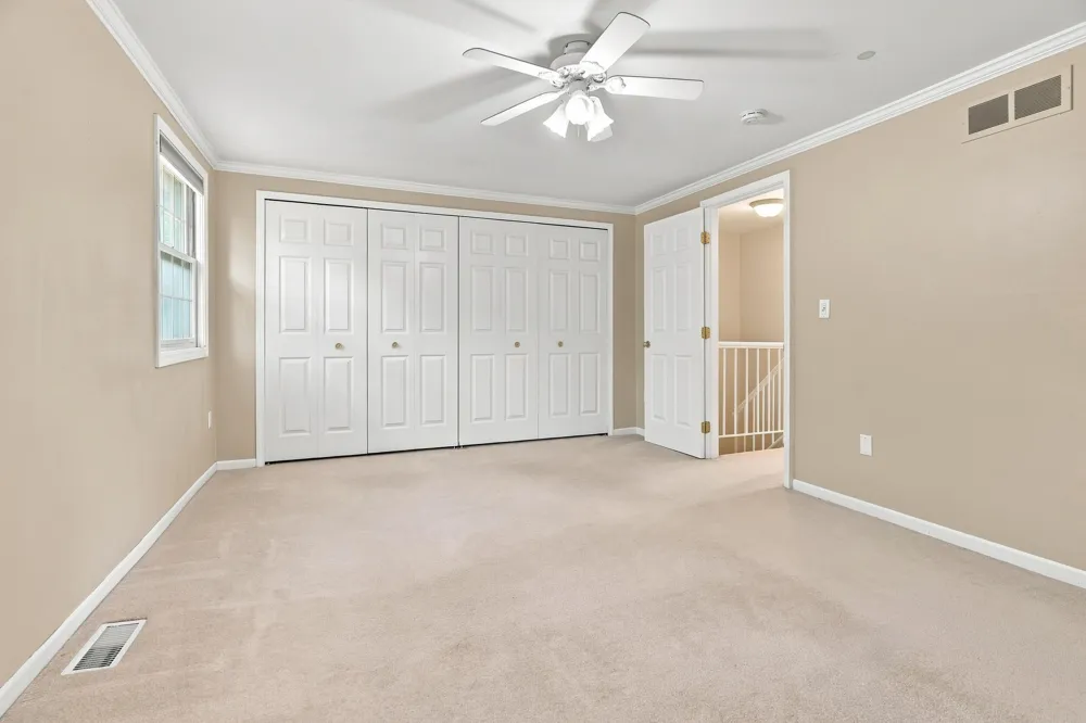 5141 Buckingham Place Drive Troy, MI 48098