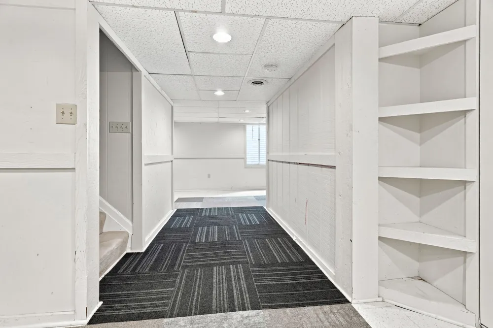 5141 Buckingham Place Drive Troy, MI 48098