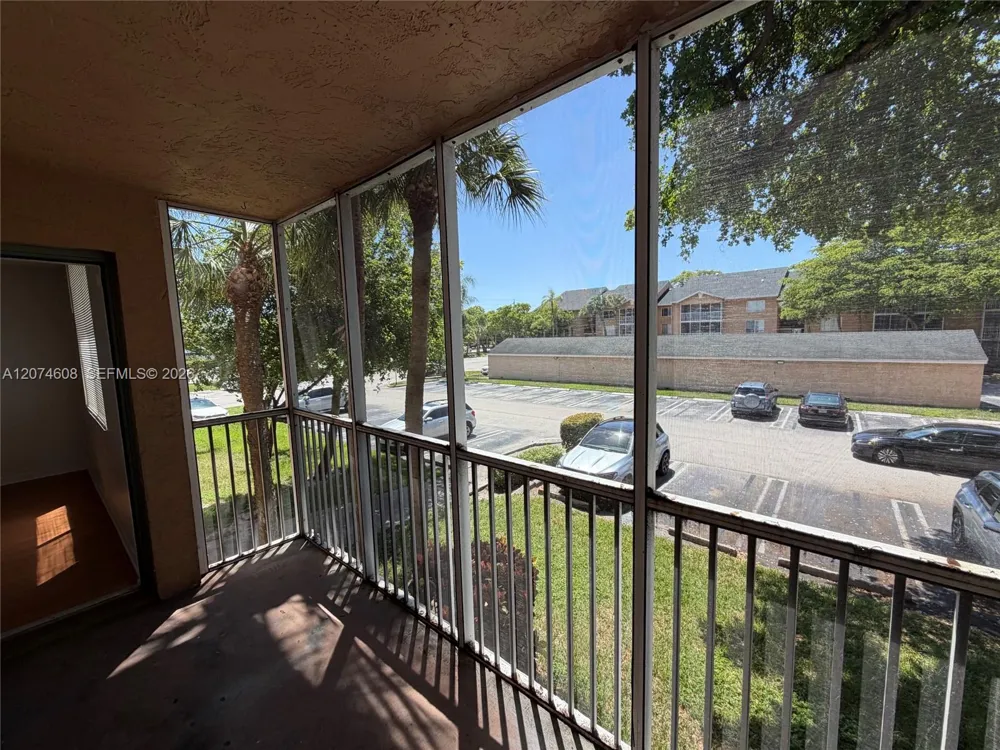 4015 W Mcnab Rd #D209 Pompano Beach, FL 33069