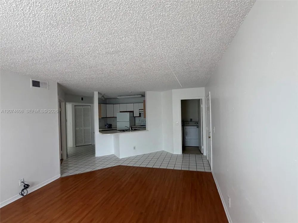 4015 W Mcnab Rd #D209 Pompano Beach, FL 33069