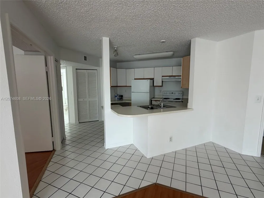 4015 W Mcnab Rd #D209 Pompano Beach, FL 33069