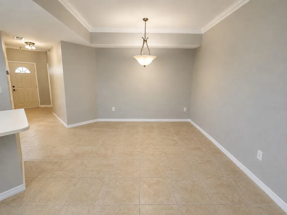 5691 BENTGRASS DRIVE #15-102 Sarasota, FL 34235