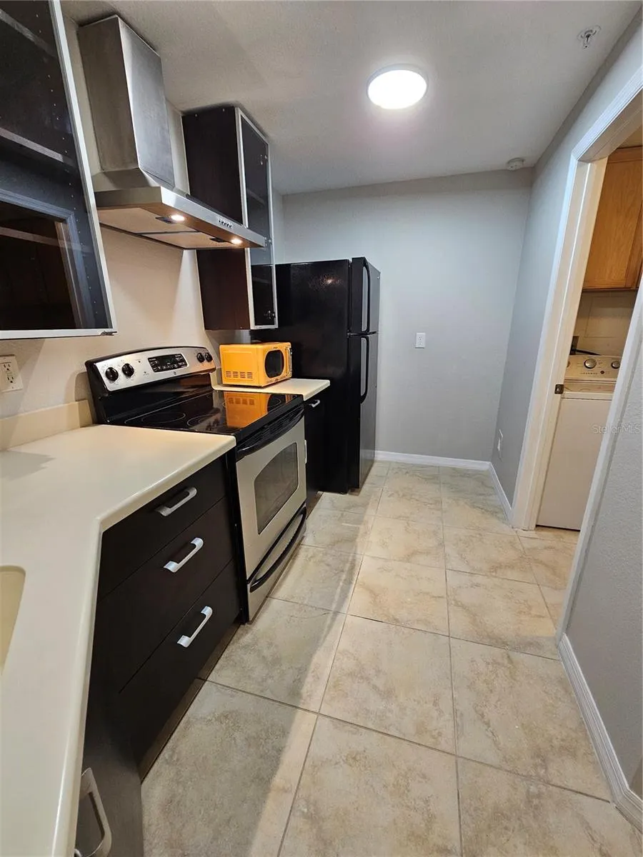 5691 BENTGRASS DRIVE #15-102 Sarasota, FL 34235