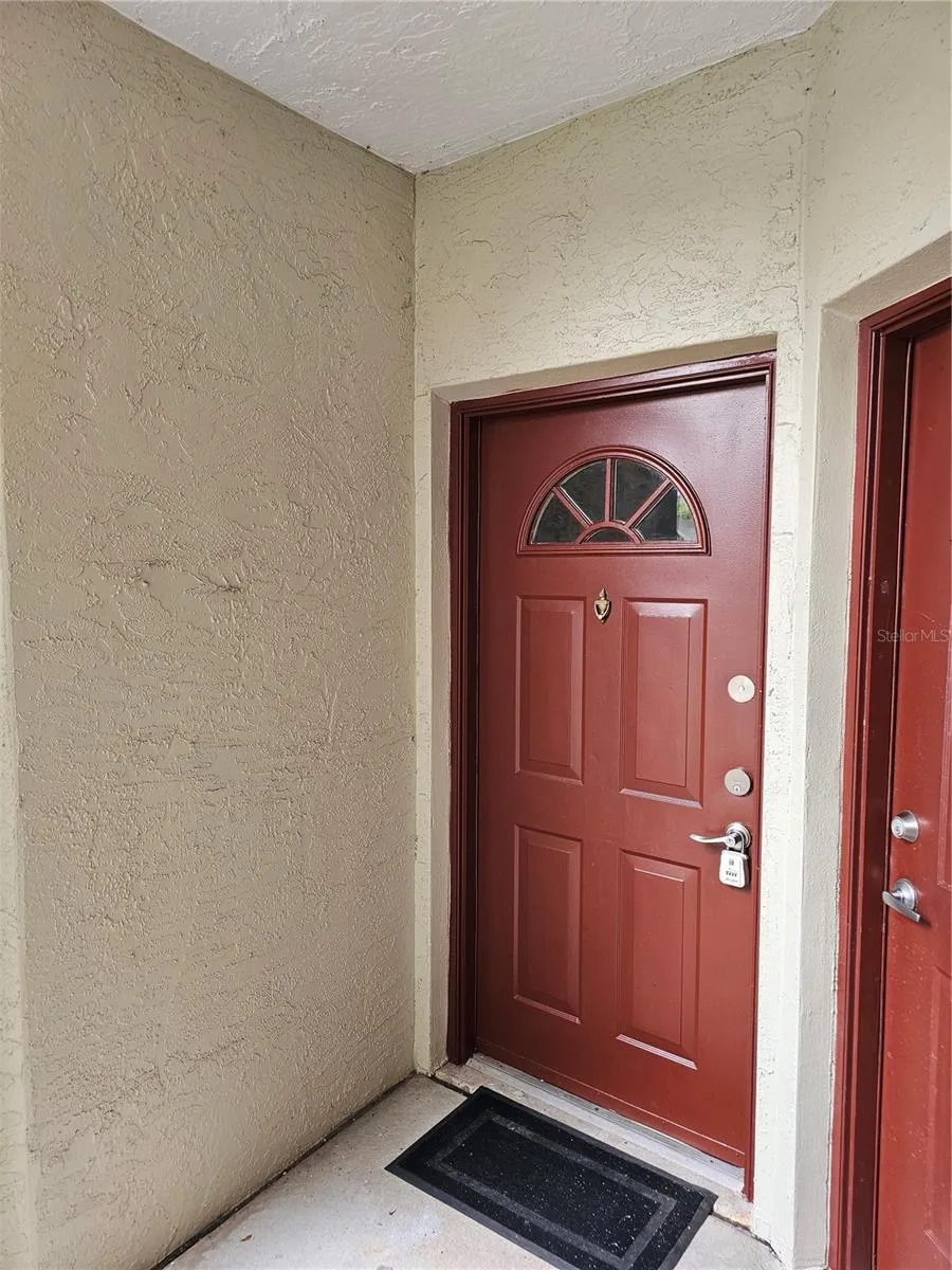 5691 BENTGRASS DRIVE #15-102 Sarasota, FL 34235