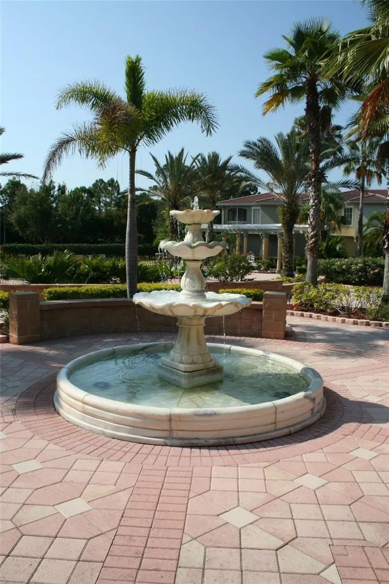 5691 BENTGRASS DRIVE #15-102 Sarasota, FL 34235