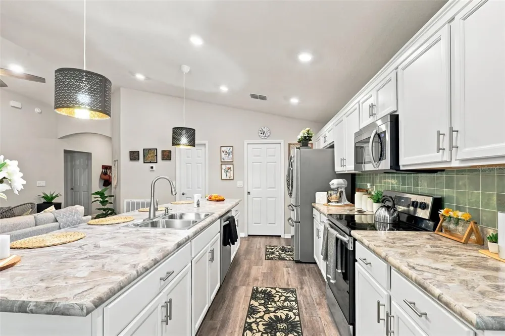 475 MONTICELLI DRIVE Haines City, FL 33844