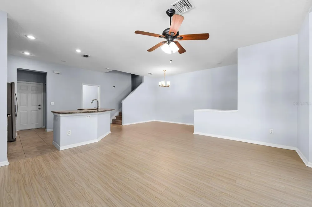 7435 ARLINGTON GROVE CIRCLE Tampa, FL 33625