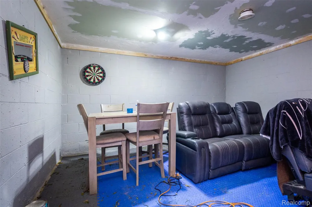 11586 Norway Drive Hartland Township, MI 48353