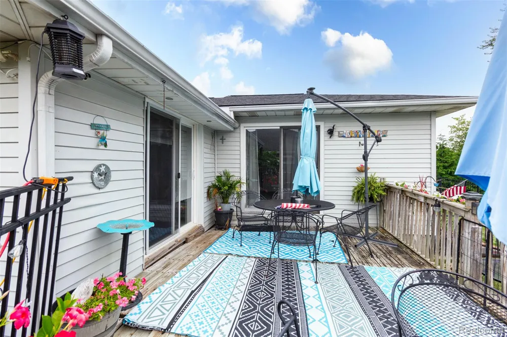 11586 Norway Drive Hartland Township, MI 48353