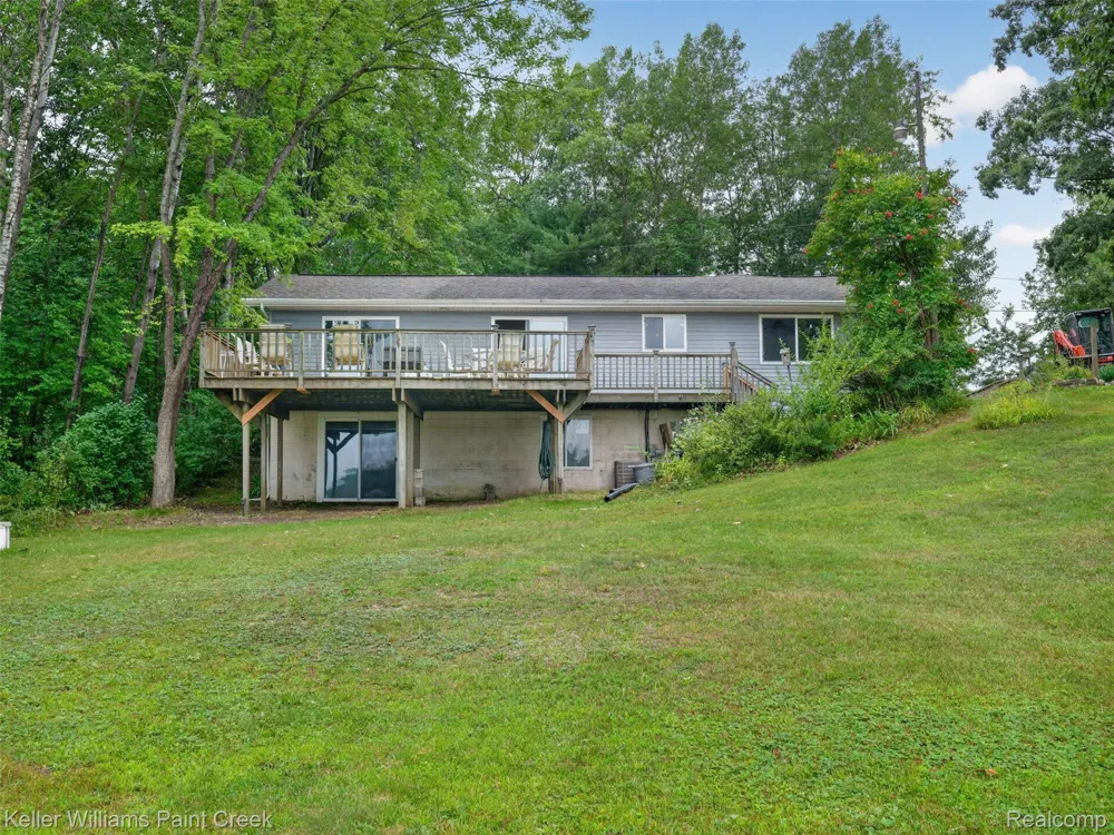 5889 Raymond Drive Edwards Township, MI 48624