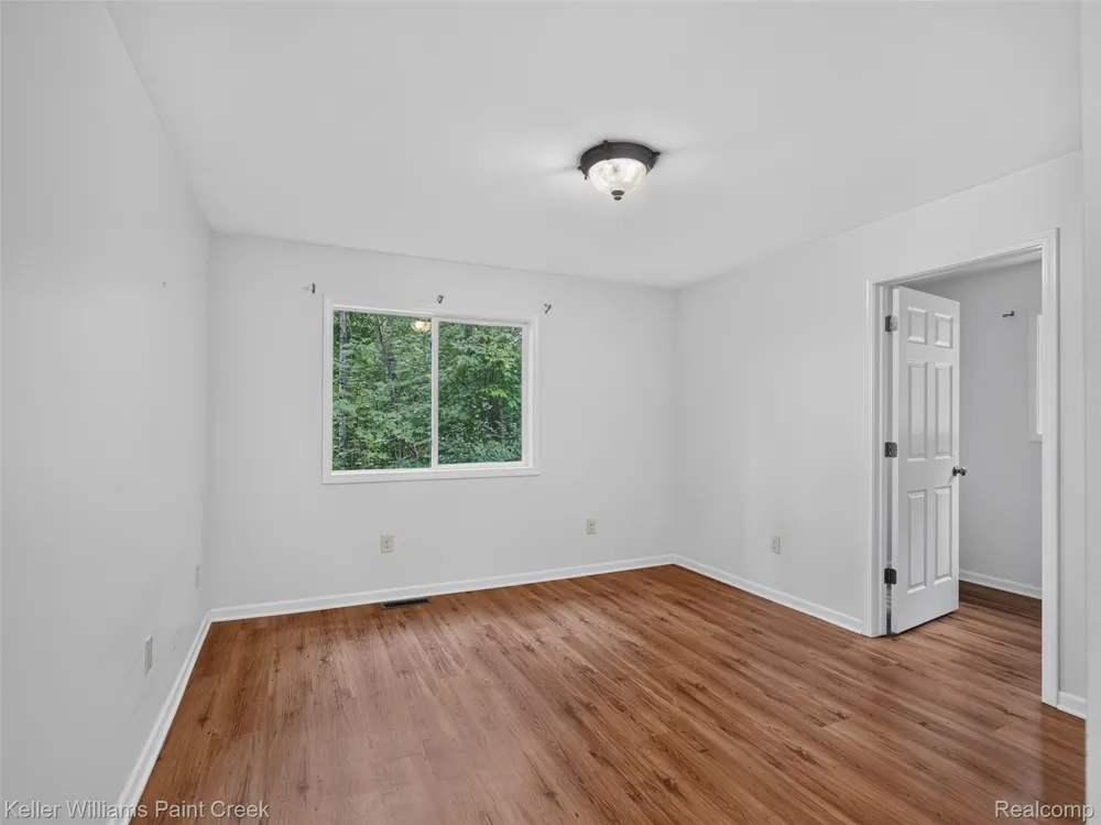 5889 Raymond Drive Edwards Township, MI 48624
