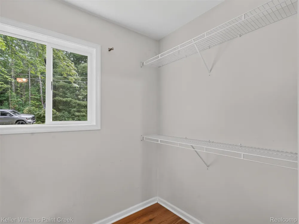 5889 Raymond Drive Edwards Township, MI 48624