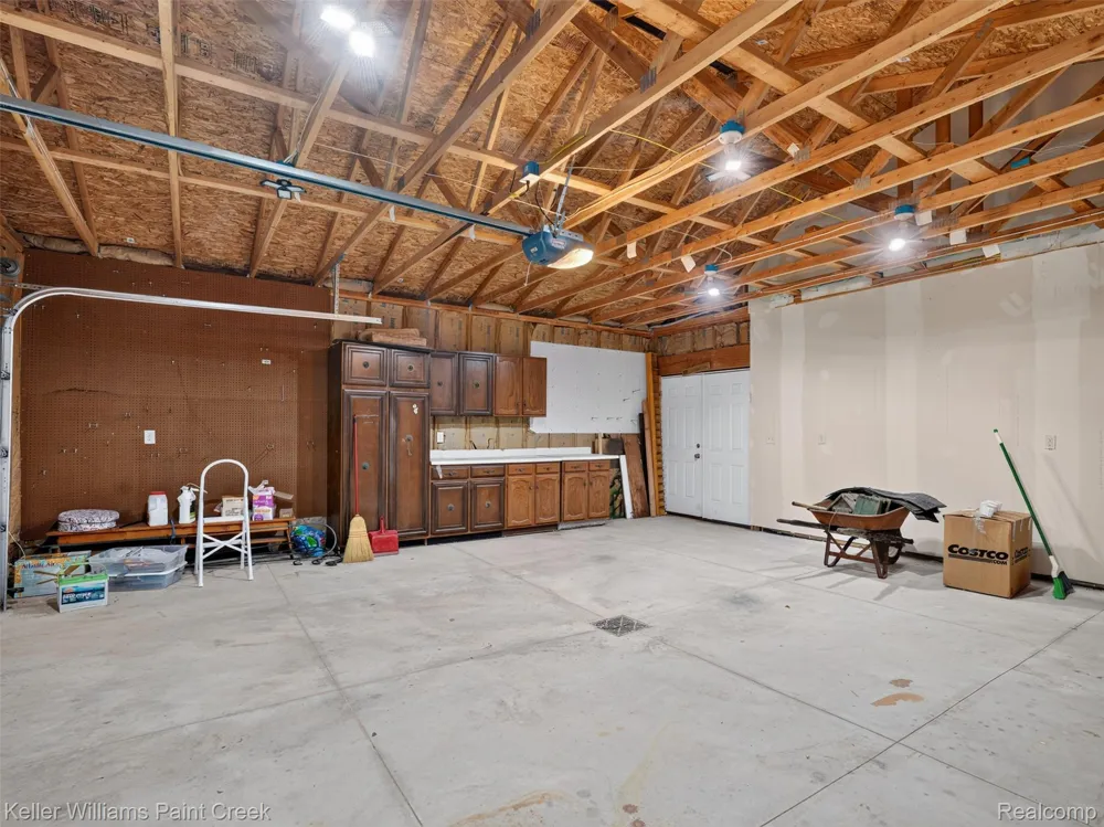 5889 Raymond Drive Edwards Township, MI 48624