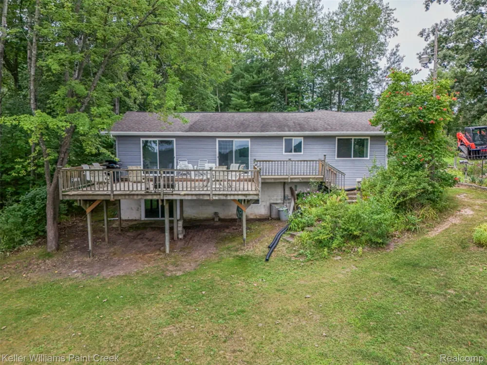 5889 Raymond Drive Edwards Township, MI 48624
