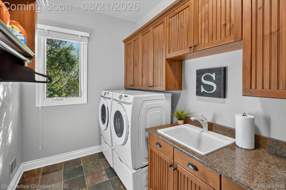 47825 Bellagio Drive Novi City, MI 48167