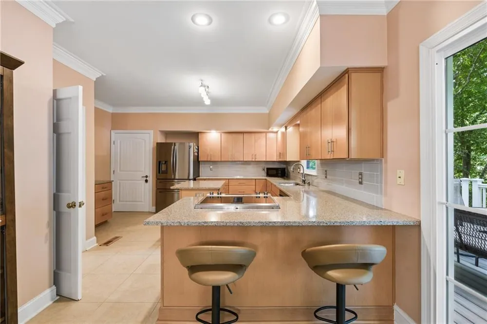 210 Wessex Court Sandy Springs, GA 30328