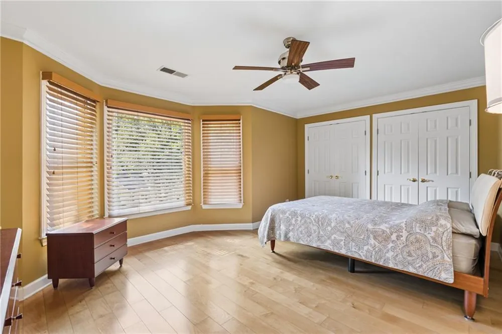 210 Wessex Court Sandy Springs, GA 30328