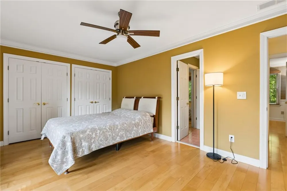 210 Wessex Court Sandy Springs, GA 30328