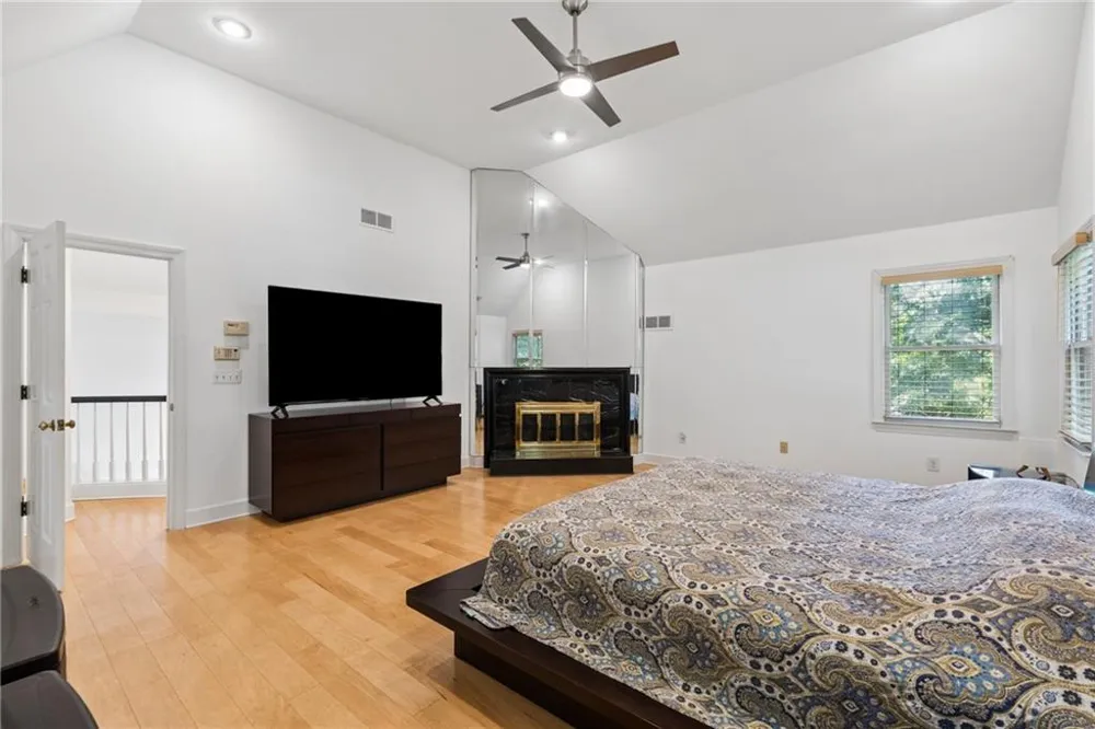 210 Wessex Court Sandy Springs, GA 30328
