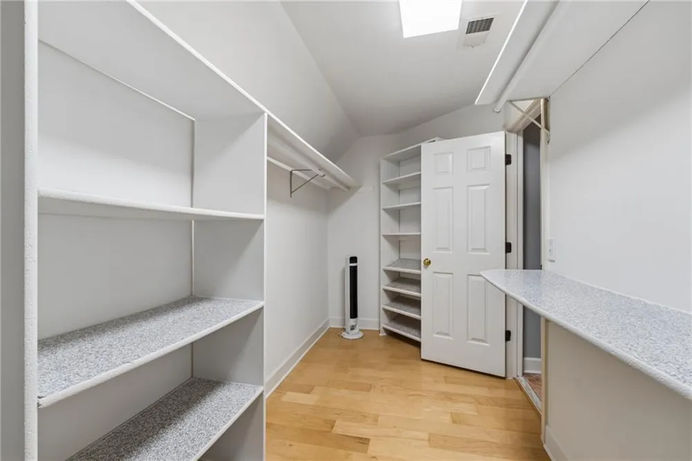 210 Wessex Court Sandy Springs, GA 30328
