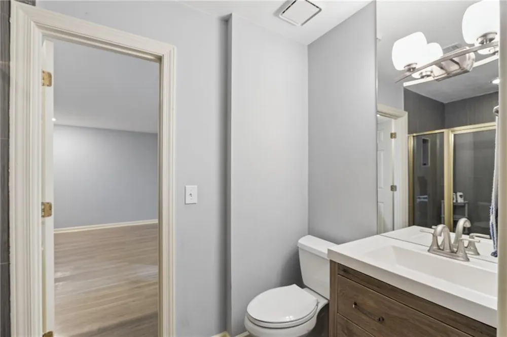 210 Wessex Court Sandy Springs, GA 30328