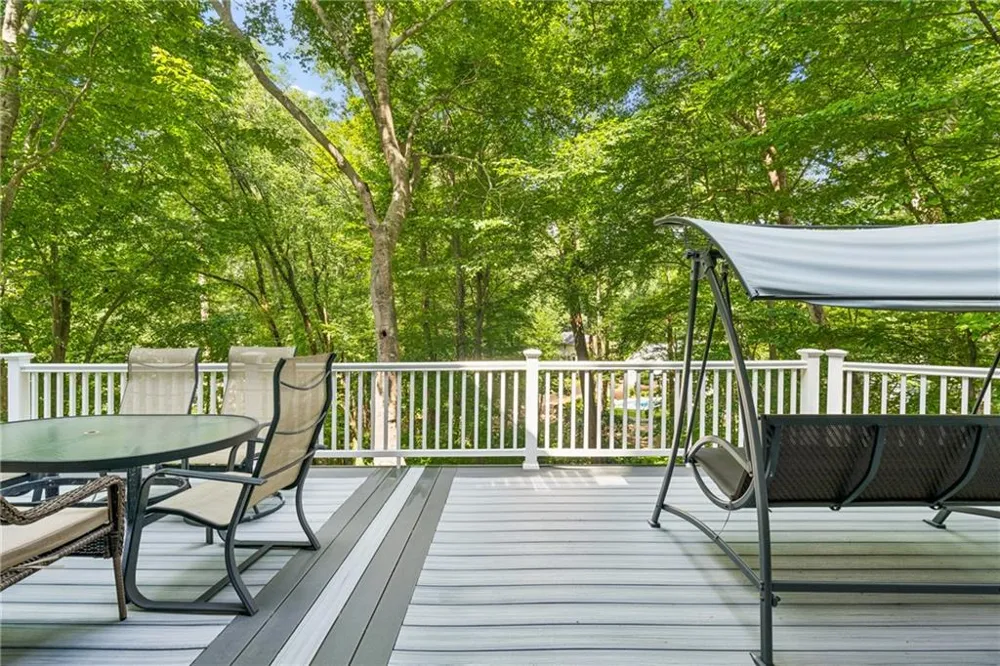 210 Wessex Court Sandy Springs, GA 30328