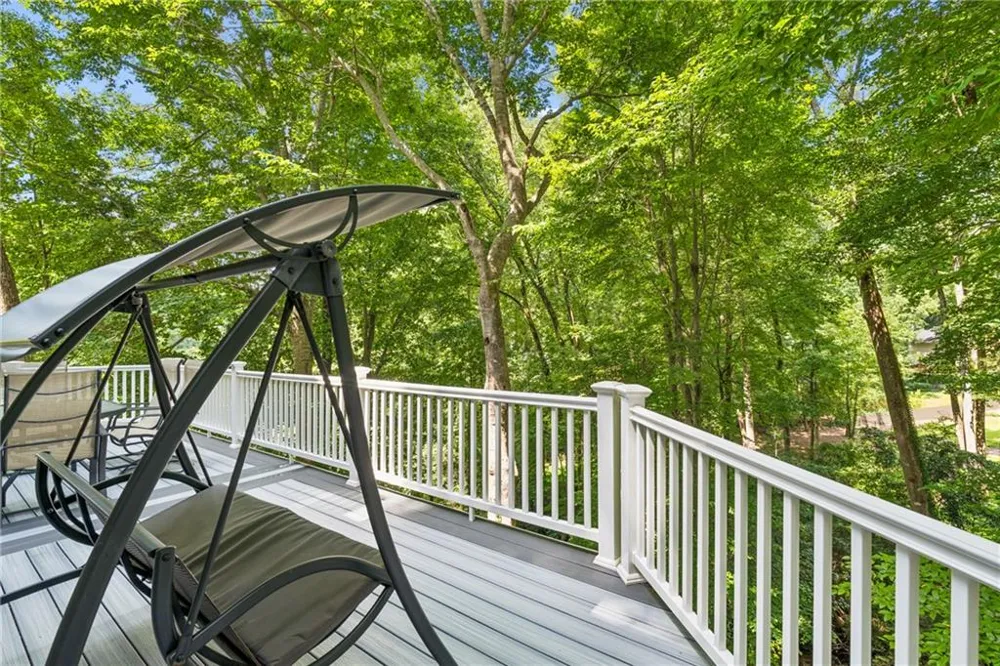 210 Wessex Court Sandy Springs, GA 30328