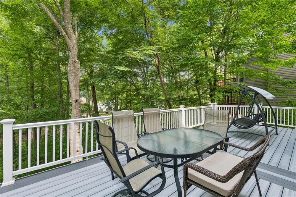 210 Wessex Court Sandy Springs, GA 30328