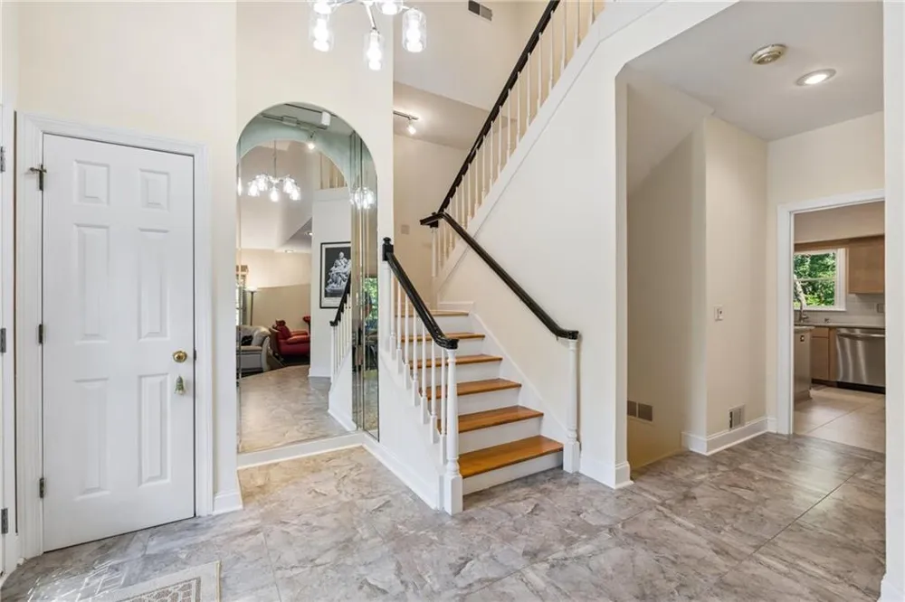 210 Wessex Court Sandy Springs, GA 30328