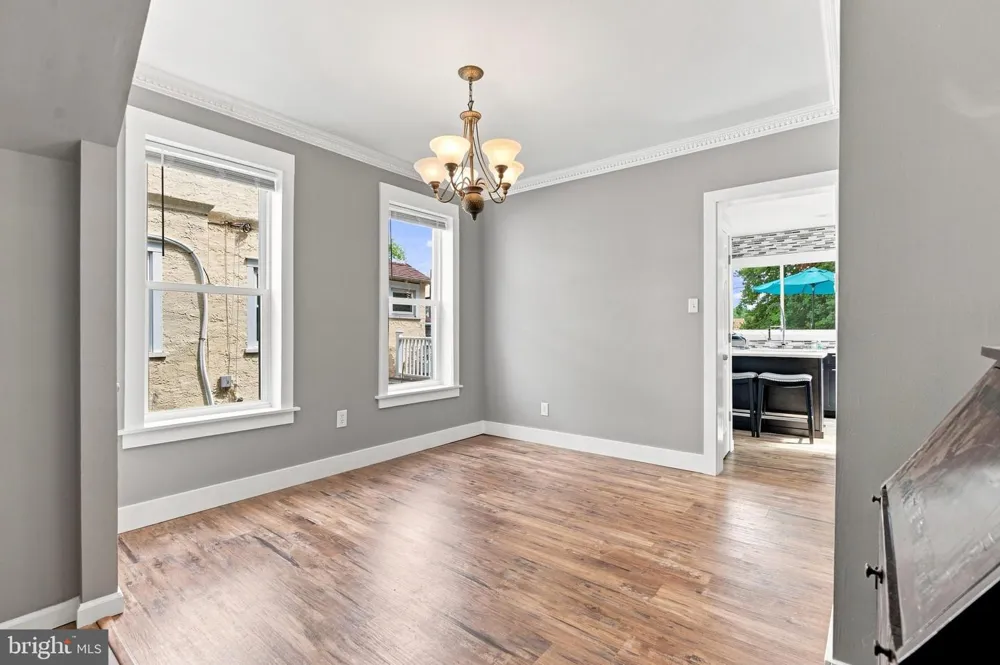 558 MOHAWK AVENUE Norwood, PA 19074