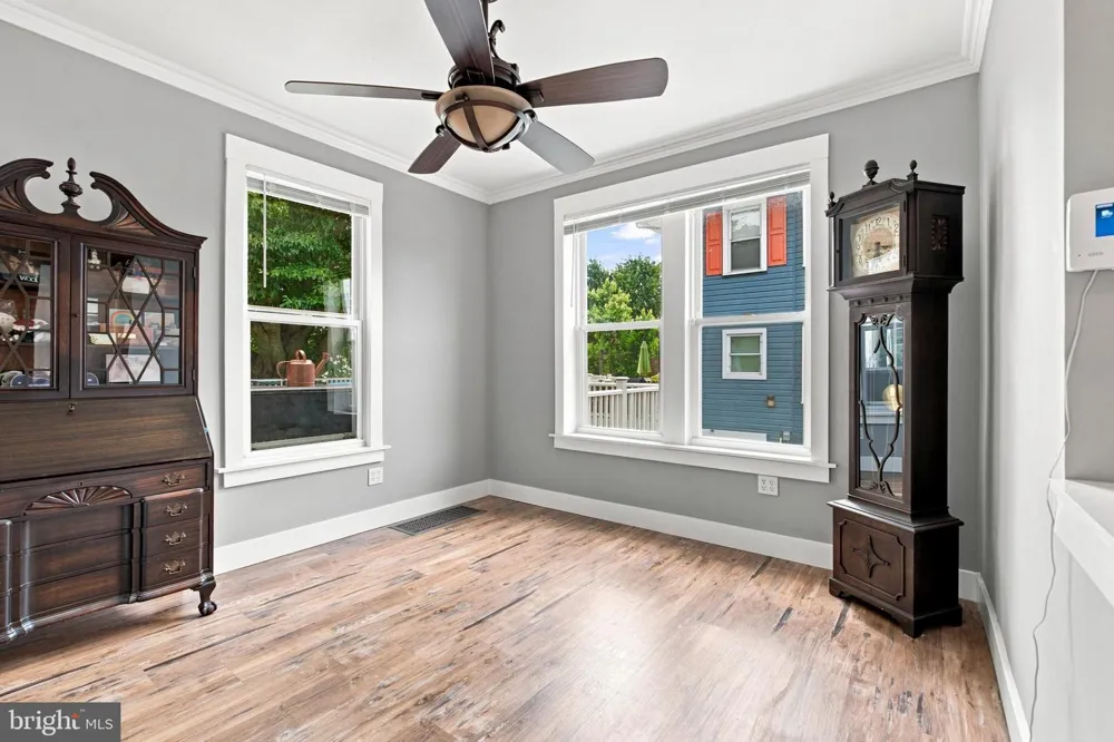 558 MOHAWK AVENUE Norwood, PA 19074