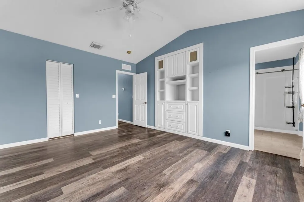 6215 Eaton Street West Palm Beach, FL 33411
