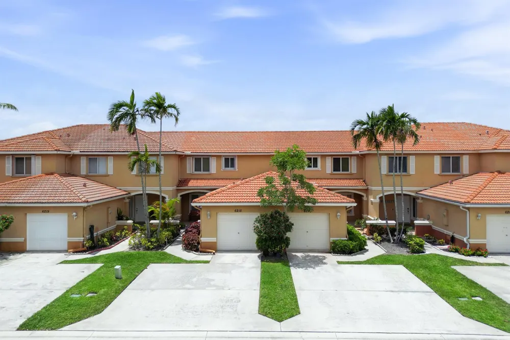 6215 Eaton Street West Palm Beach, FL 33411