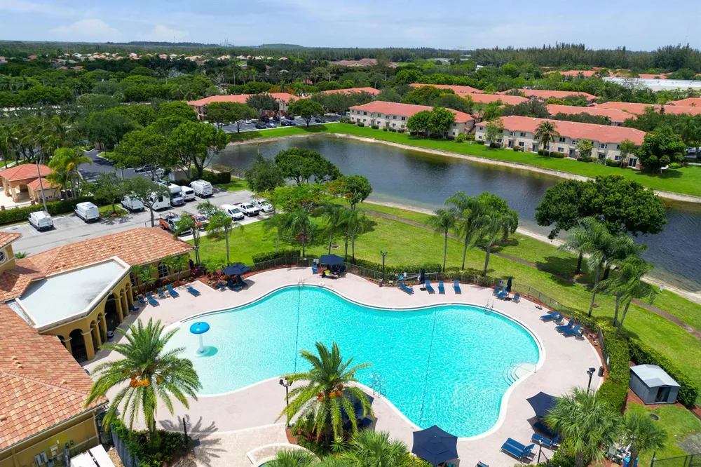 6215 Eaton Street West Palm Beach, FL 33411
