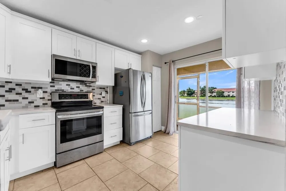 6215 Eaton Street West Palm Beach, FL 33411