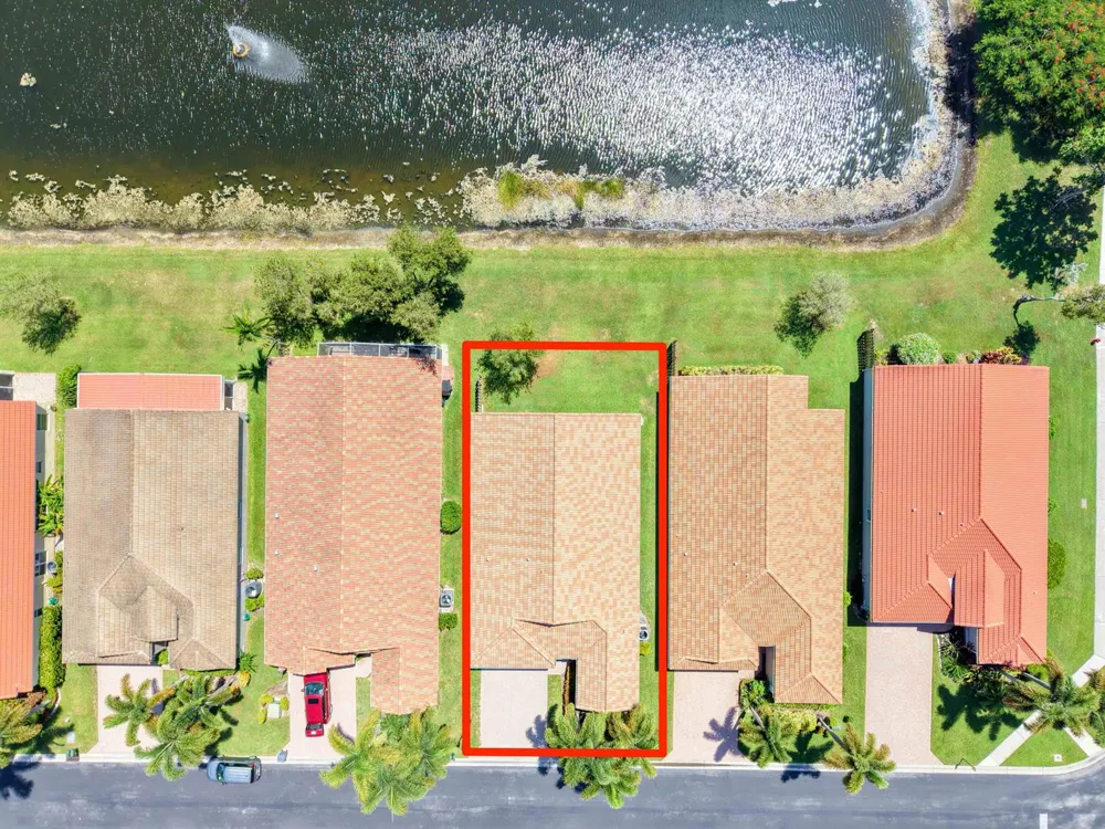 9512 HONEYBELL CIRCLE Boynton Beach, FL 33437
