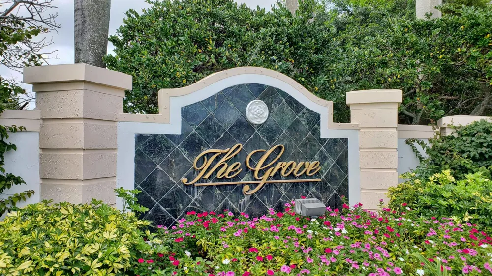 9512 HONEYBELL CIRCLE Boynton Beach, FL 33437