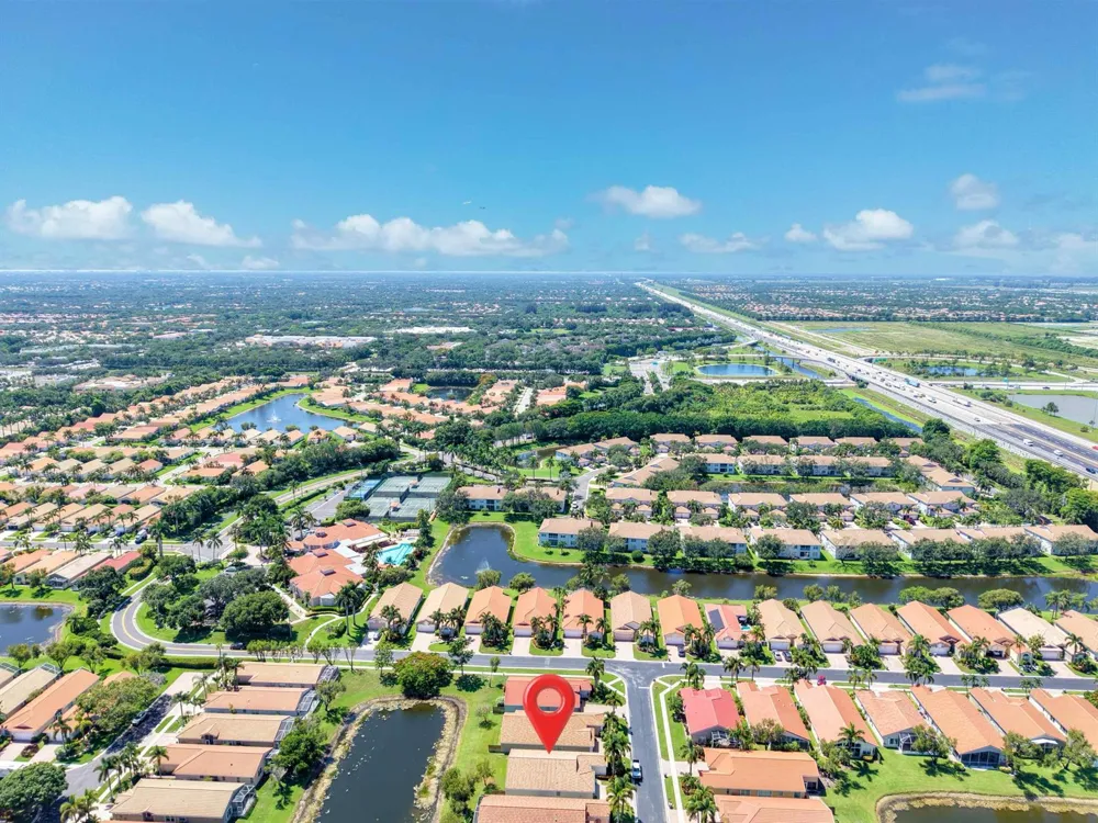 9512 HONEYBELL CIRCLE Boynton Beach, FL 33437