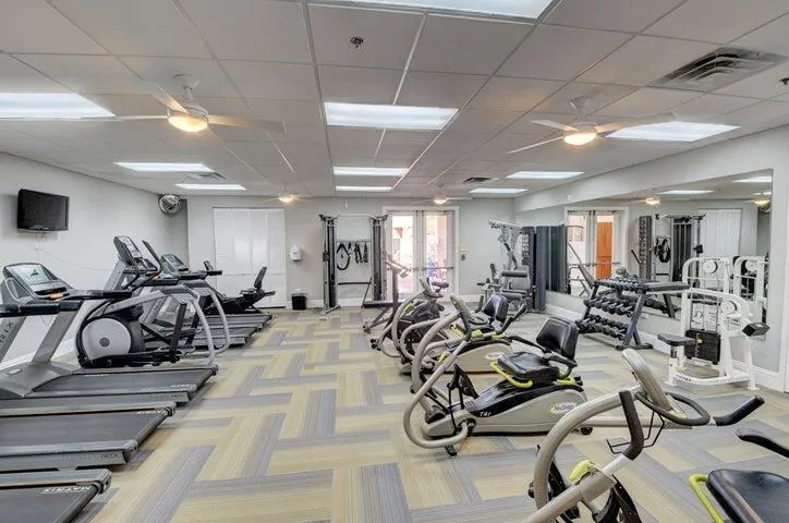 9512 HONEYBELL CIRCLE Boynton Beach, FL 33437
