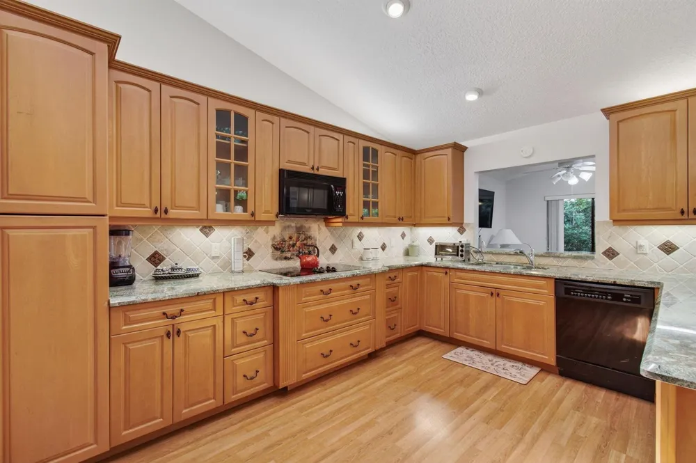 2925 RIVIERA DRIVE Delray Beach, FL 33445