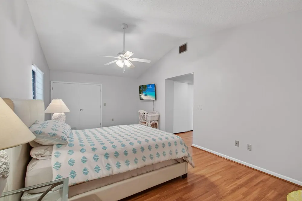 2925 RIVIERA DRIVE Delray Beach, FL 33445